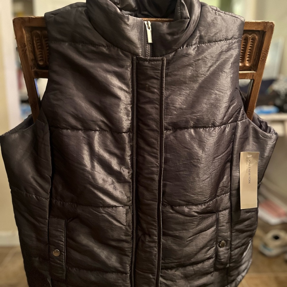 Sleek Black Puffer Vest